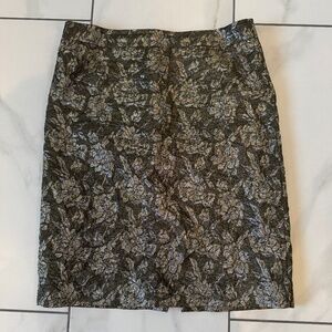 J.Crew Collection Metallic Floral Brocade Pencil Skirt – Size 8 ✨🌸
